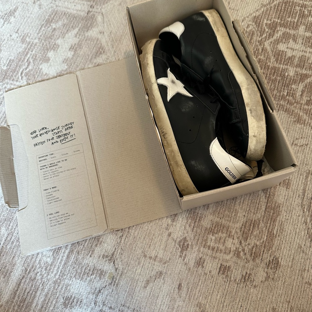 Women’s Golden Goose Sneakers - Picture 2 of 7